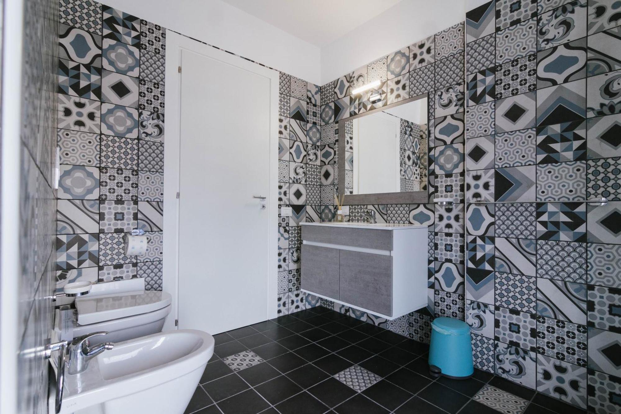 Hub Ferroviario - 12 Posti Letto Per Il Tuo Gruppo A Napoli Con Wifi E Netflix Bed & Breakfast Exterior photo